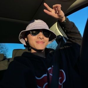 Meet your Posher, Codi